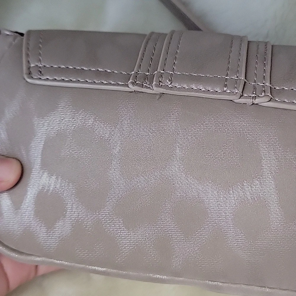 NEW ALDO Tan Shoulder Bag. - Picture 12 of 17